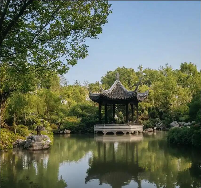 鸡西浮梦餐饮有限公司